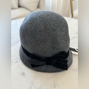 Girls hat H&M size 4-6